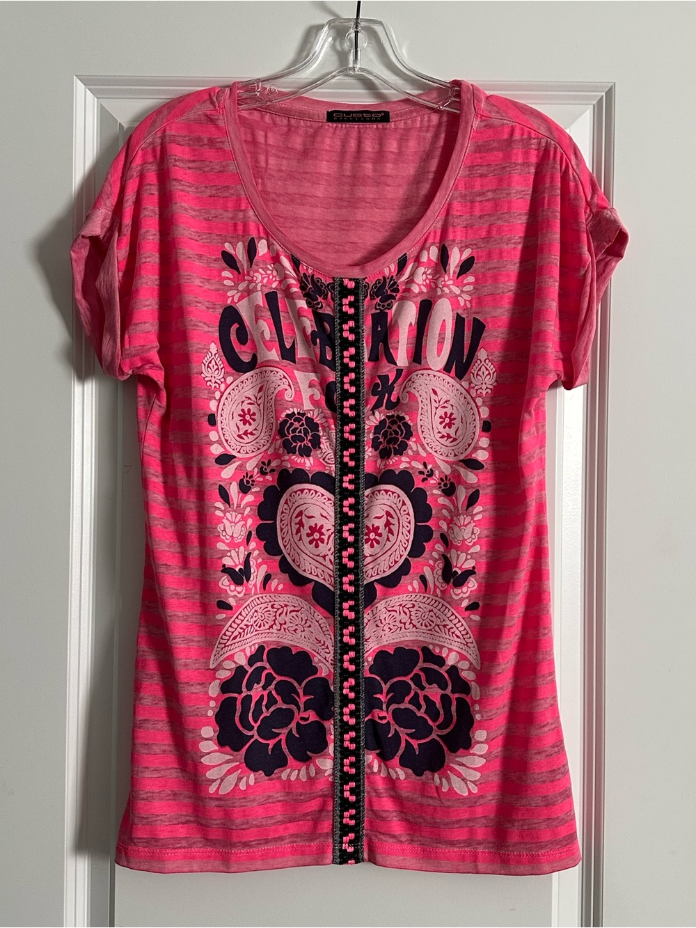 Custo Barcelona Hot Pink Graphic Short Sleeve Tee